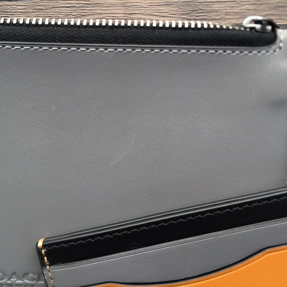 πΊHPπΊ NWT COACH Slg Trio In Colorblock!!! - Picture 3 of 10